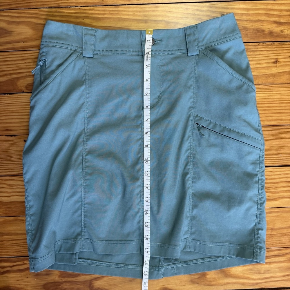 Duluth Trading Dry on the Fly Skort Women's 4 Skirt Shorts Sage Green Cargo - Picture 9 of 13